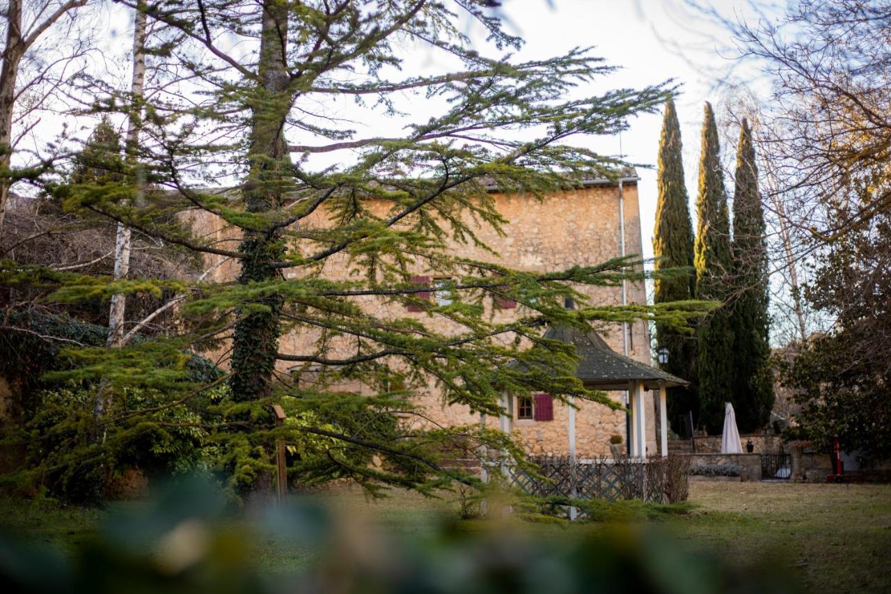 Le Vieux Moulin De Jouques Exterior foto