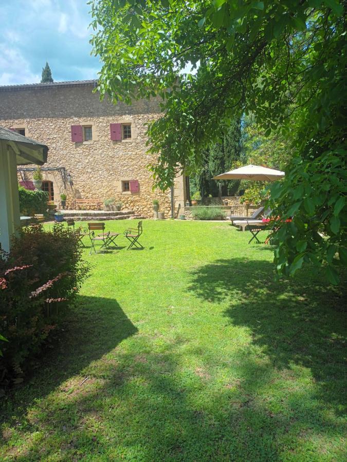 Le Vieux Moulin De Jouques Exterior foto