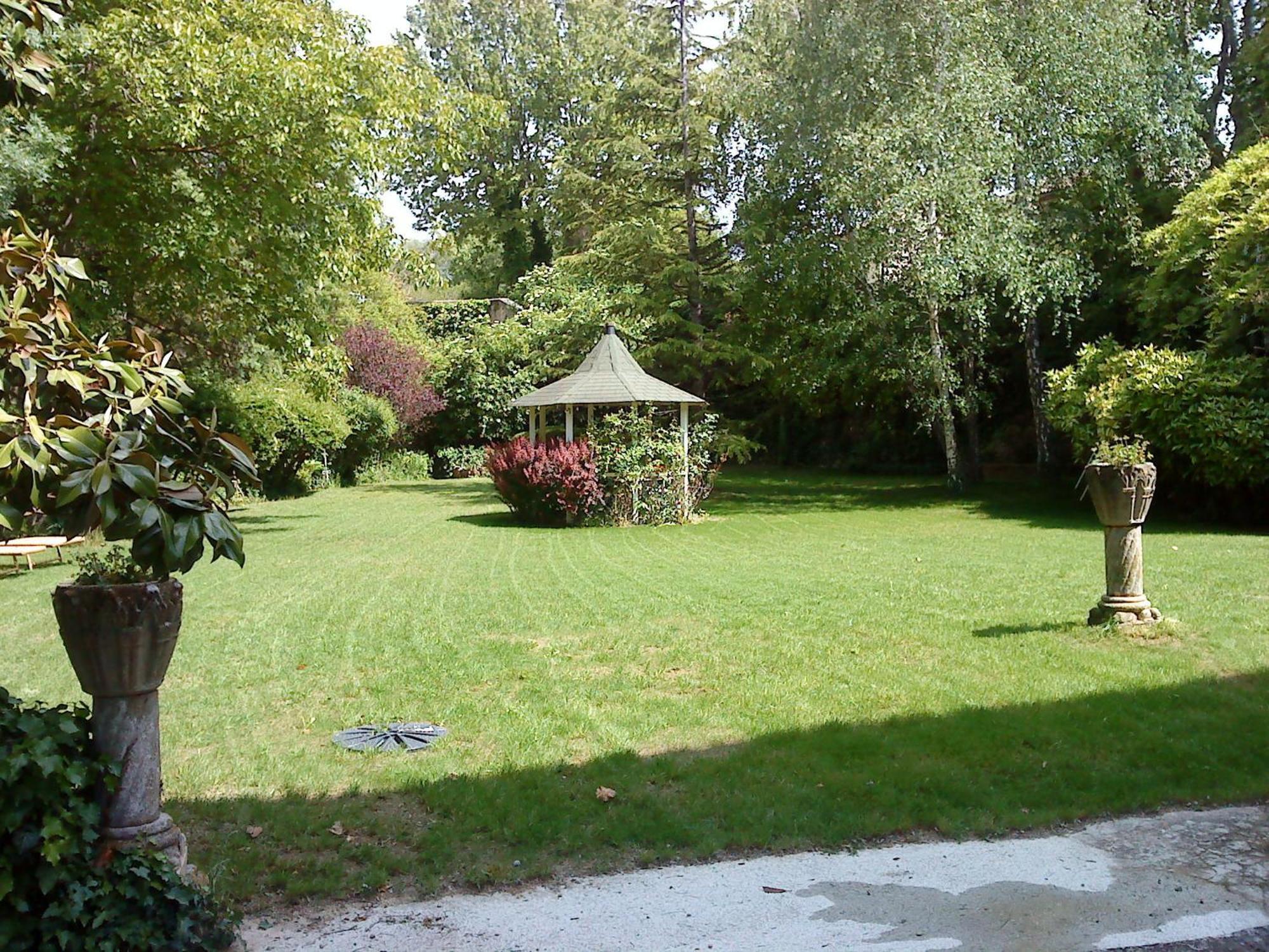 Le Vieux Moulin De Jouques Exterior foto